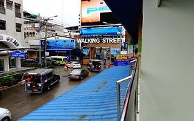แอ็ท ซี เรสซิเดนซ์